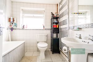 Photo 40- click for photo gallery